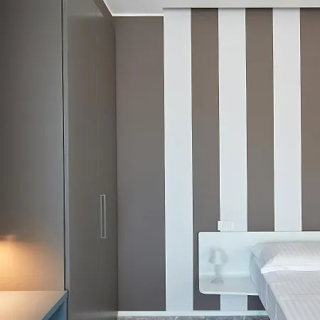 Idillio Your Luxury Rooms Pescara Esterno foto
